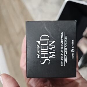 Farmasi Shield Man Styling Matte Hair Wax